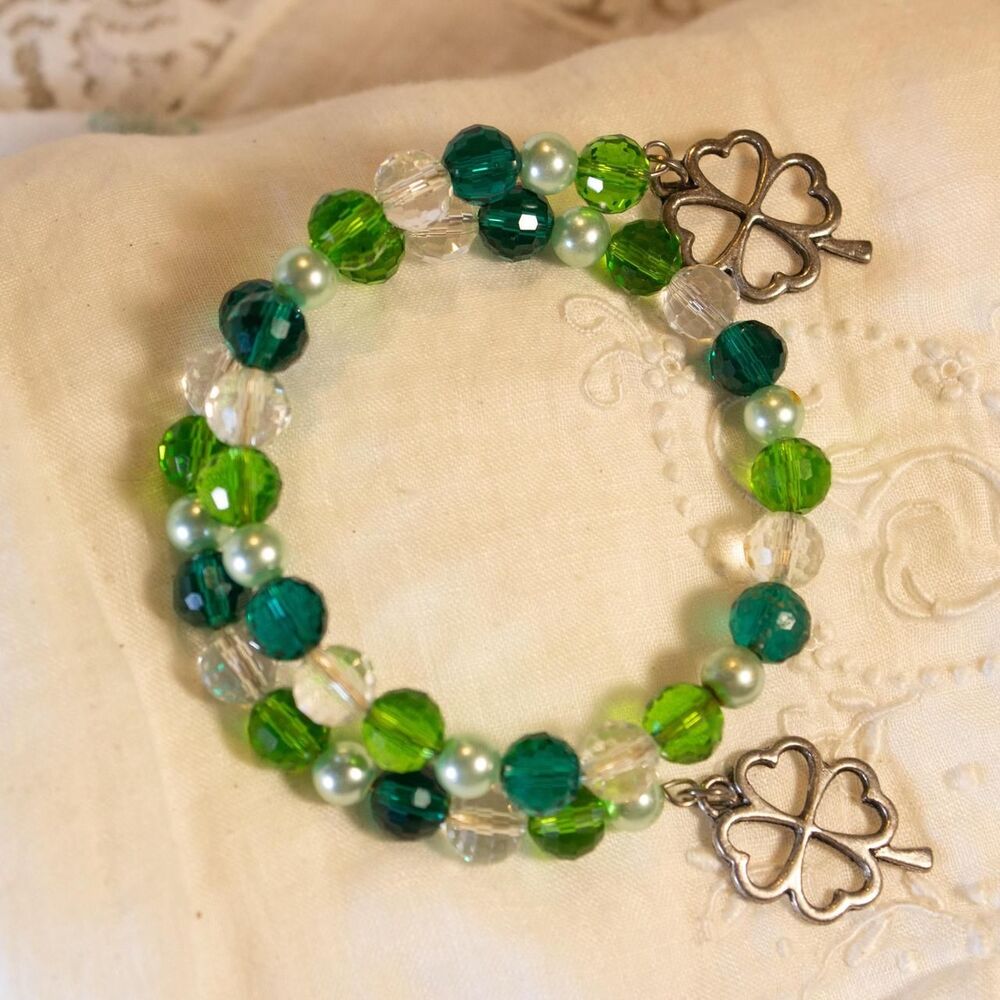 Fairycore Green Beaded Shamrock Four Leaf Clover Charm Bracelet - Picture 2 of 4